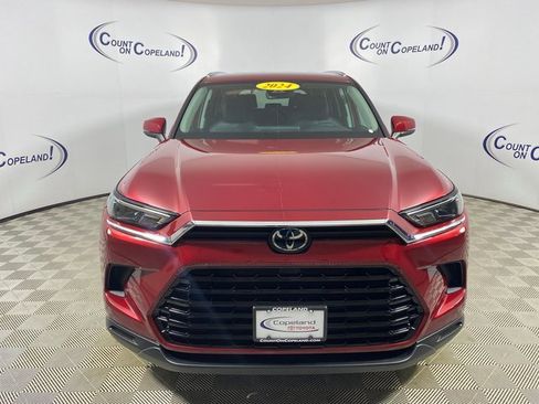 Certified 2024 Toyota Grand Highlander Limited image 2