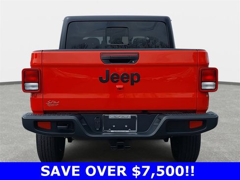 New 2025 Jeep Gladiator Sport image 6