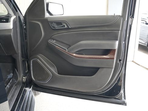 Used 2019 GMC Yukon XL SLT image 31