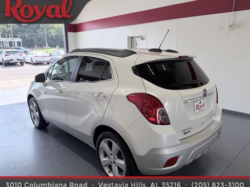 Used 2015 Buick Encore Leather FWD image 6
