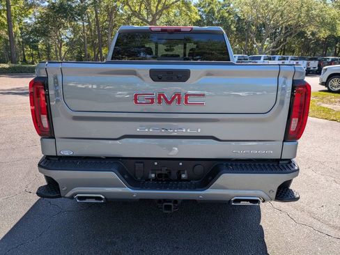 New 2026 GMC Sierra 1500 Denali AWD/4WD image 5