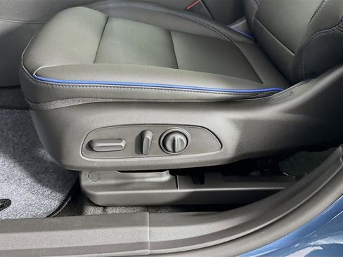 New 2026 Buick Envista Sport Touring w/ Convenience I Package FWD image 19
