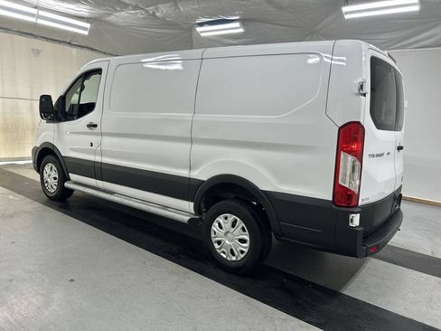 Used 2023 Ford Transit 250 Low Roof w/ Exterior Upgrade Package RWD image 7