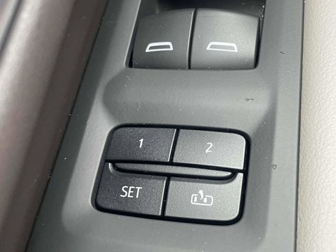 Used 2021 Chevrolet Tahoe LT image 6