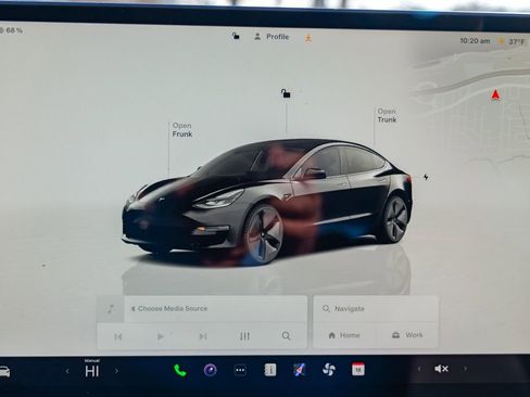 Used 2023 Tesla Model 3 Standard Range image 42