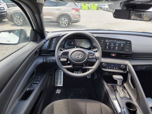 New 2025 Hyundai Elantra Sport image 29