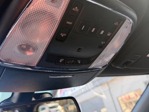 Used 2014 Jeep Grand Cherokee Overland w/ Advanced Technology Group image 37