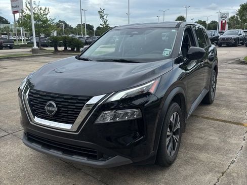 Used 2023 Nissan Rogue SV FWD image 1