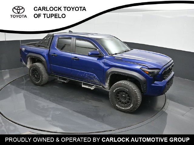 Used 2025 Toyota Tacoma TRD Off-Road AWD/4WD image 60