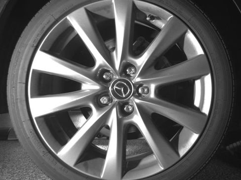 Used 2024 MAZDA MAZDA3 s FWD image 12
