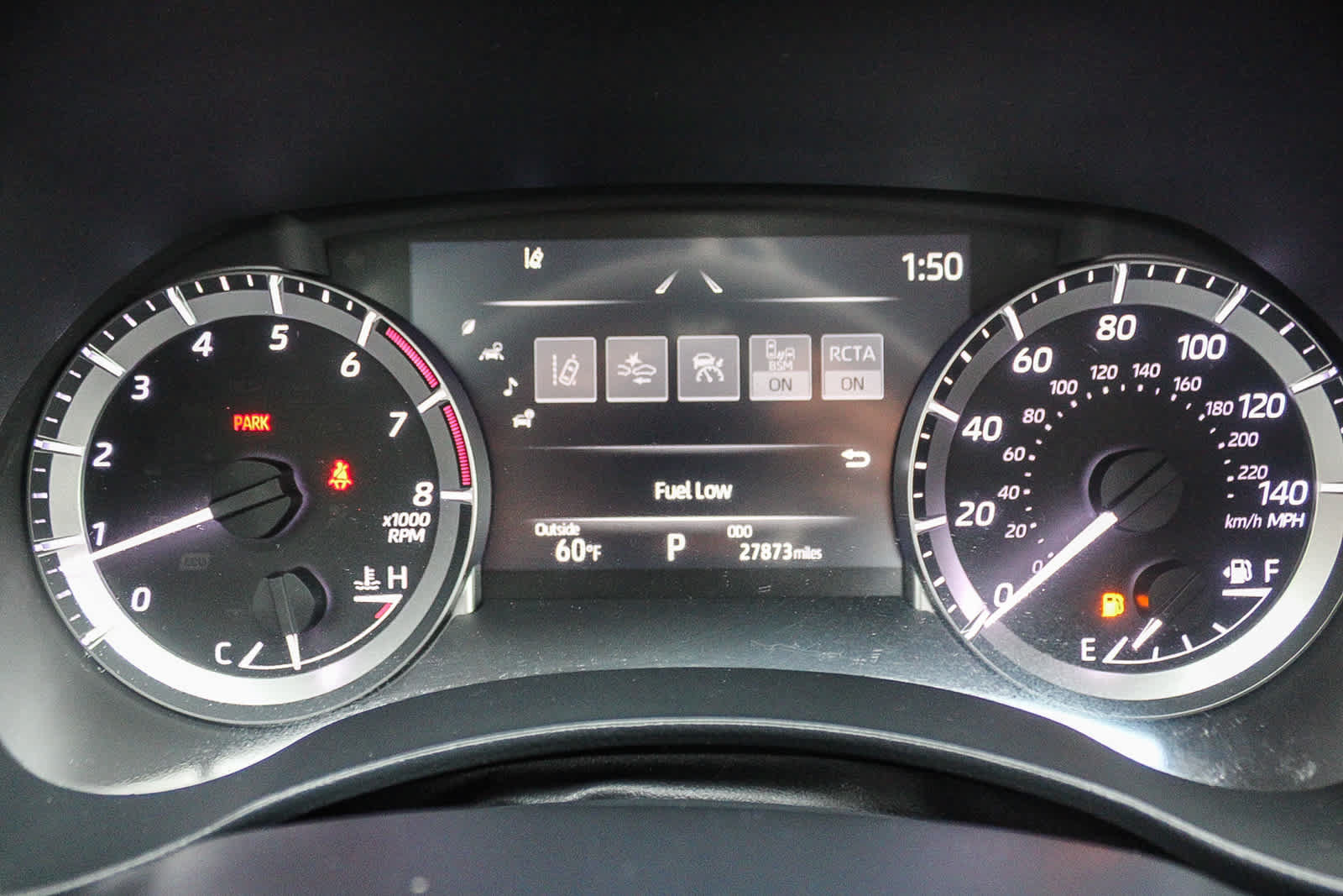 Used 2024 Toyota Highlander LE FWD image 22