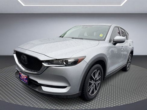 Used 2018 MAZDA CX-5 Touring image 1