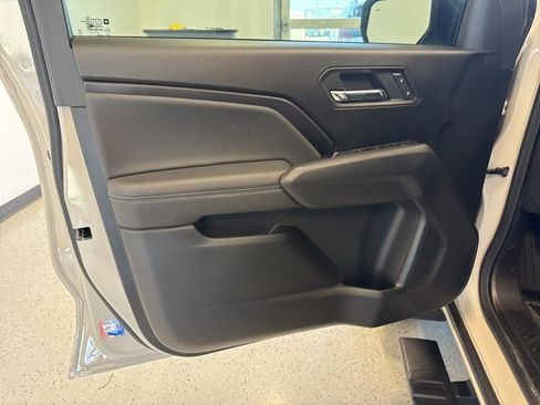 New 2026 GMC Canyon Elevation w/ Convenience Package image 19