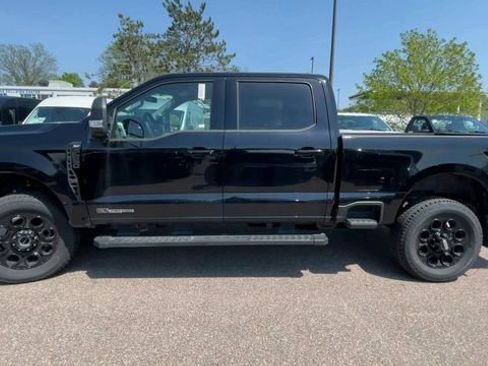 New 2026 Ford F250 XLT w/ XLT Premium Package AWD/4WD image 5