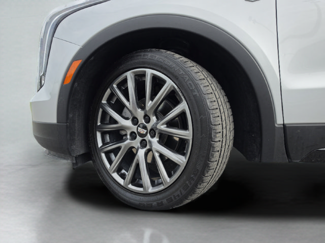 Used 2020 Cadillac XT4 Sport w/ LPO, Midnight Sport Package FWD image 40