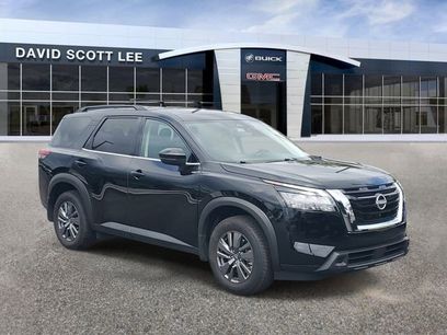 Used 2025 Nissan Pathfinder SV w/ Cargo Package