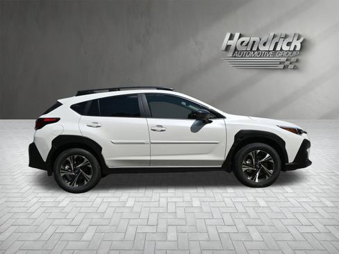 Certified 2025 Subaru Crosstrek 2.0i Premium image 10