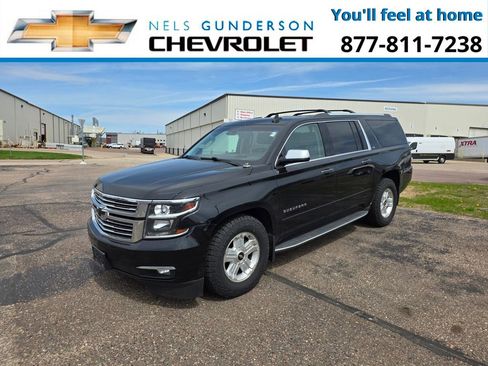 Used 2016 Chevrolet Suburban LTZ AWD/4WD image 2