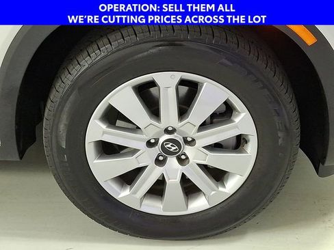 Used 2025 Hyundai Palisade SEL FWD image 9