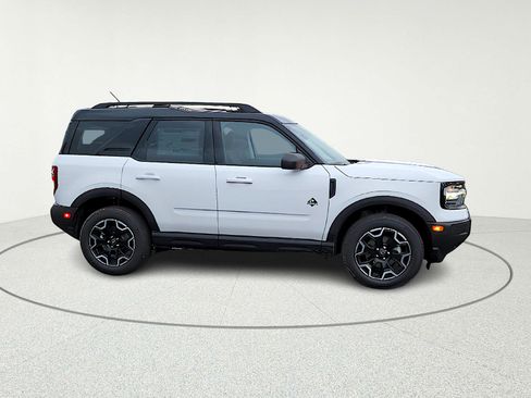 New 2025 Ford Bronco Sport Outer Banks image 10