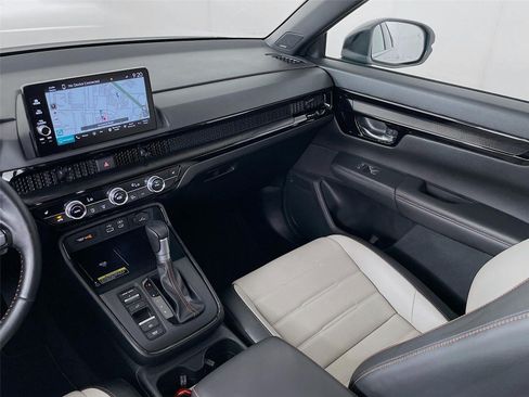 Certified 2025 Honda CR-V Sport Touring image 30