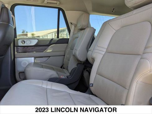 Certified 2023 Lincoln Navigator Reserve RWD image 23