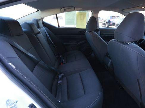 Used 2024 Nissan Altima 2.5 S image 25