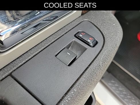 Used 2013 Ford F150 Platinum AWD/4WD image 14