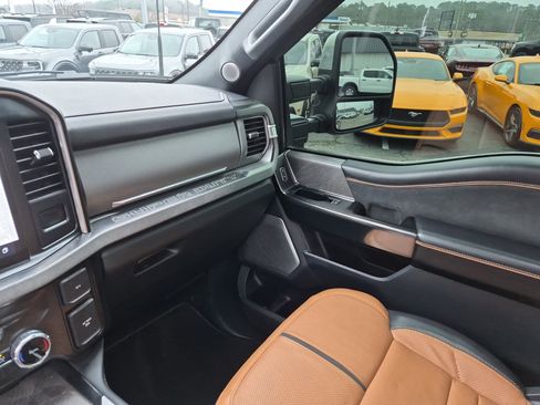 Used 2024 Ford F250 Platinum w/ Tremor Off-Road Package image 26