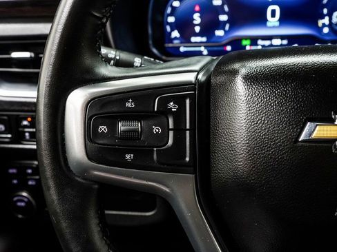 Used 2024 Chevrolet Suburban LT AWD/4WD image 33