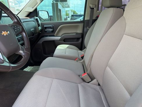 Used 2018 Chevrolet Silverado 1500 LT w/ All Star Edition image 13