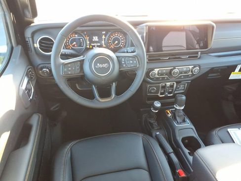 New 2026 Jeep Gladiator Sport AWD/4WD image 10