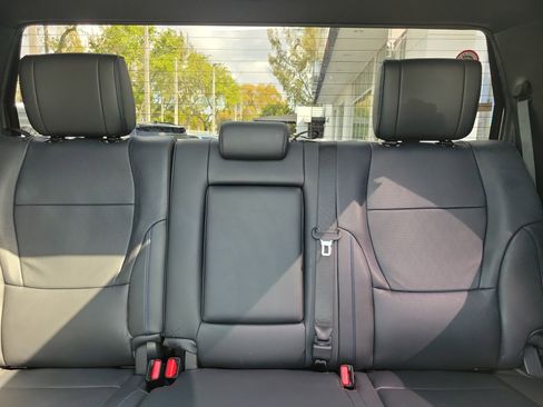 Used 2023 Toyota Tundra Platinum image 15