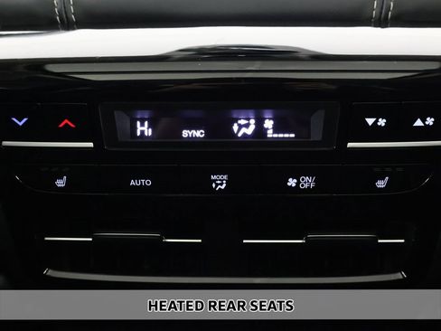 Used 2024 Acura MDX SH-AWD w/ Advance Package image 10