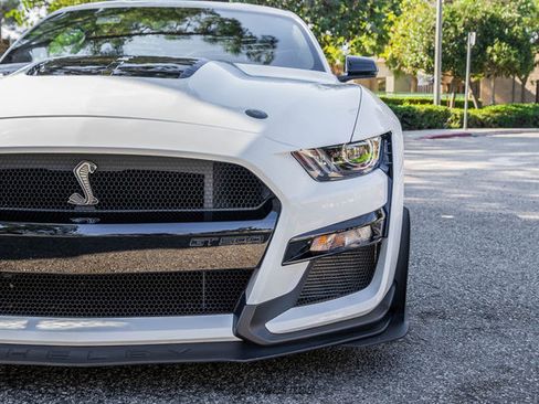 Used 2022 Ford Mustang Shelby GT500 w/ Carbon Fiber Track Pack image 45