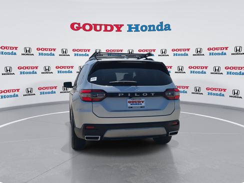 New 2026 Honda Pilot EX-L image 7