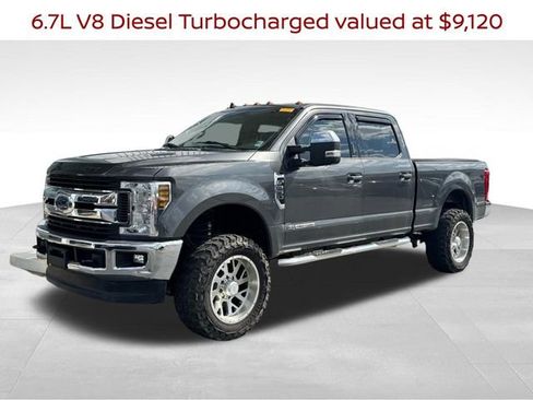Used 2019 Ford F250 XLT w/ XLT Value Package image 5