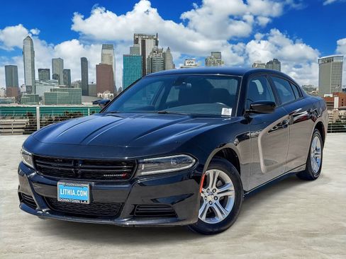 Used 2023 Dodge Charger SXT RWD image 1