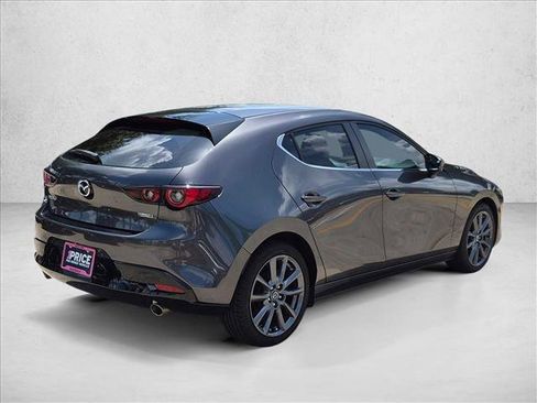 Used 2023 MAZDA MAZDA3 s FWD image 5