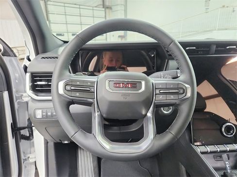 New 2026 GMC Terrain Elevation w/ Elevation Premium Package image 22