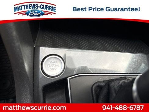 Used 2019 Volkswagen Tiguan SE image 22