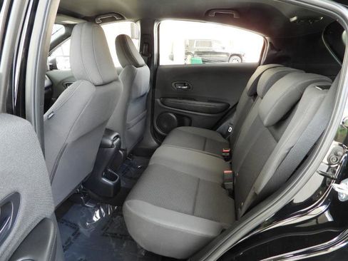 Used 2021 Honda HR-V Sport image 35