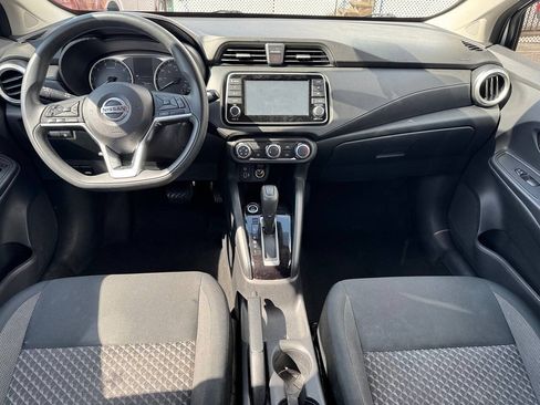 Used 2020 Nissan Versa S FWD image 15