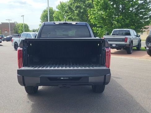 Used 2025 Toyota Tundra Platinum AWD/4WD image 23