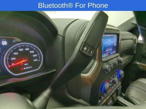 Used 2019 Chevrolet Silverado 1500 High Country image 18