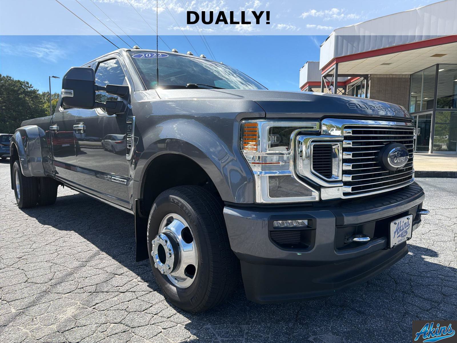 Used 2022 Ford F350 Limited AWD/4WD image 1