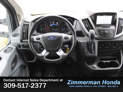 Used 2017 Ford Transit 150 XLT image 10