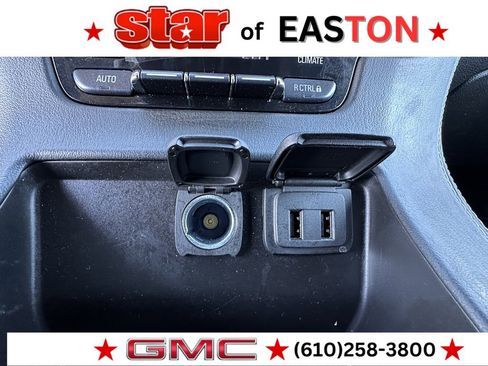 Used 2018 GMC Yukon XL SLE w/ SLE Value Package image 24