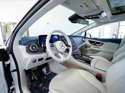 Used 2023 Mercedes-Benz EQE 350+ Sedan w/ Exclusive Trim Package image 27