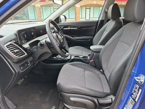 Certified 2026 Kia Seltos S AWD/4WD image 12